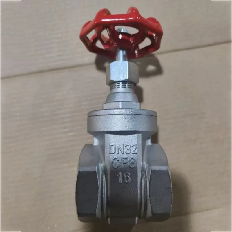 Stainless Steel Threaded Gate Valve သည် ပိုက်လိုင်းဘေးကင်းရေးနှင့် ကြာရှည်ခံမှုကို မည်သို့တိုးတက်စေသနည်း။